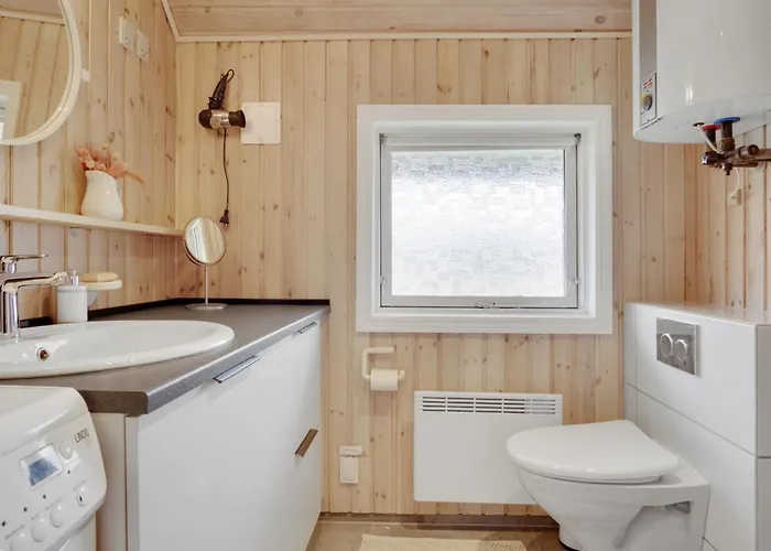 Annli - 1-5km From The Sea By Interhome Blavand